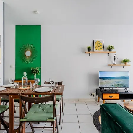 L'ecrin D'emeraude - Parking -airport 15min Apartment Merignac (Gironde)